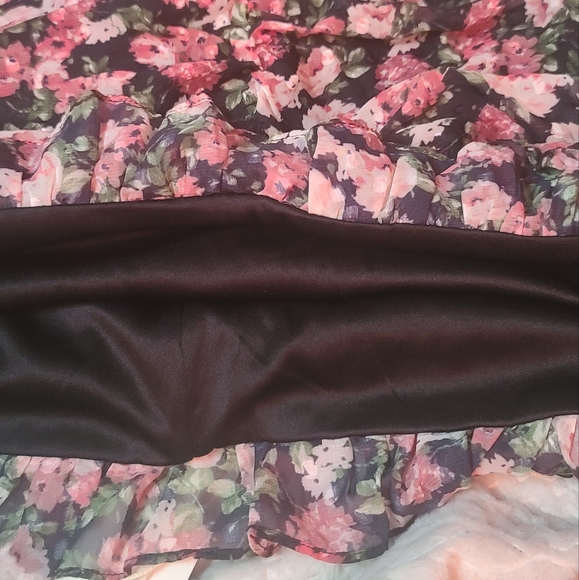 Vici nordstrom Floral Ruched Mini Dress With Semi Sheer Sleeves - Picture 6 of 9